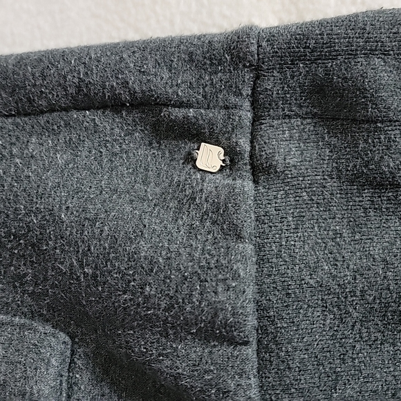 Fabletics Women's Gray Turtleneck W/ Zipper Pocket Long Sleeve Sweatshirt,  XS - Picture 7 of 7